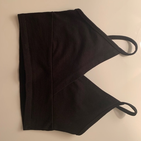 Brandy Melville crop top - Picture 1 of 1